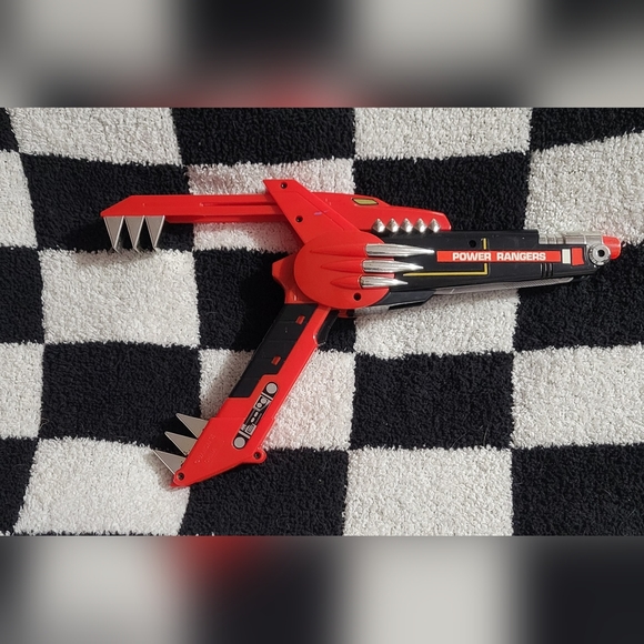 Vintage 1991 Bandai Power Rangers Red Ranger Red Blade Blaster. Works great! - Picture 2 of 5